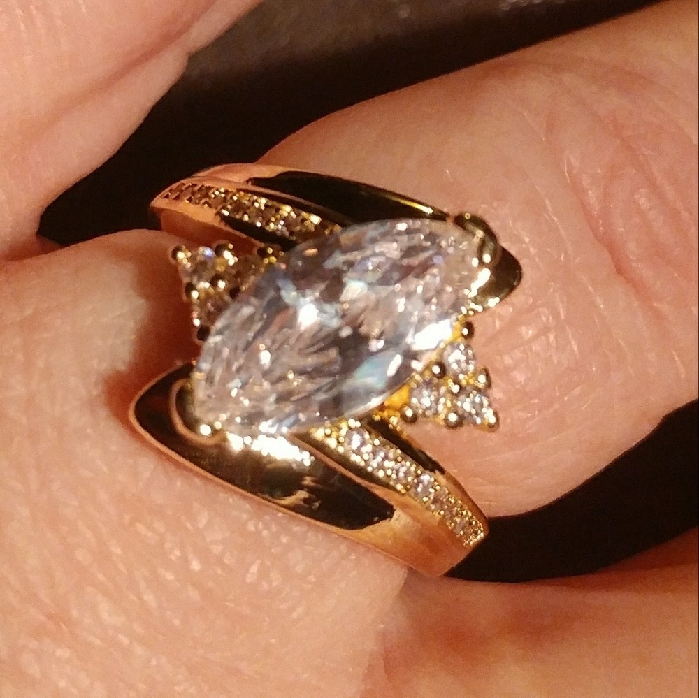 Sz 10 rhodium plated 18kt white gold ring